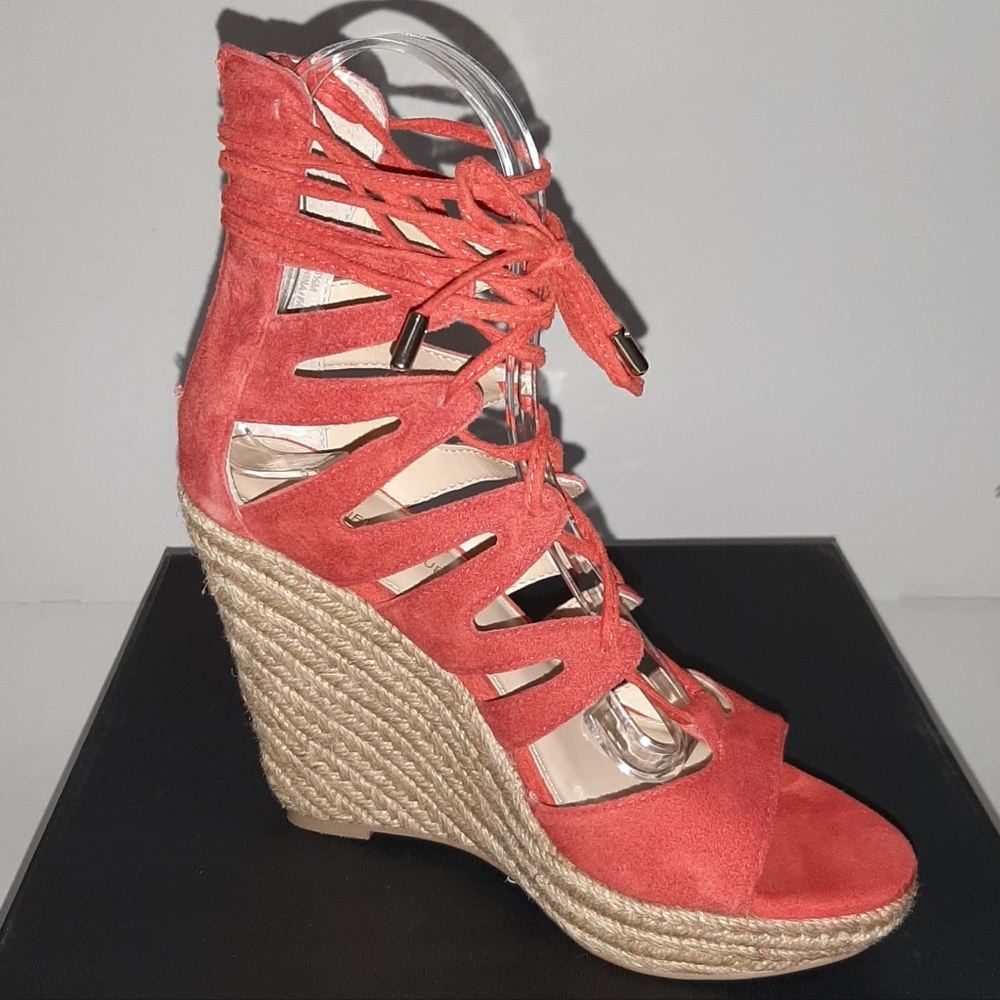 SAKS FIFTH AVENUE Chelsea Suede Lace-up Wedge 5.5